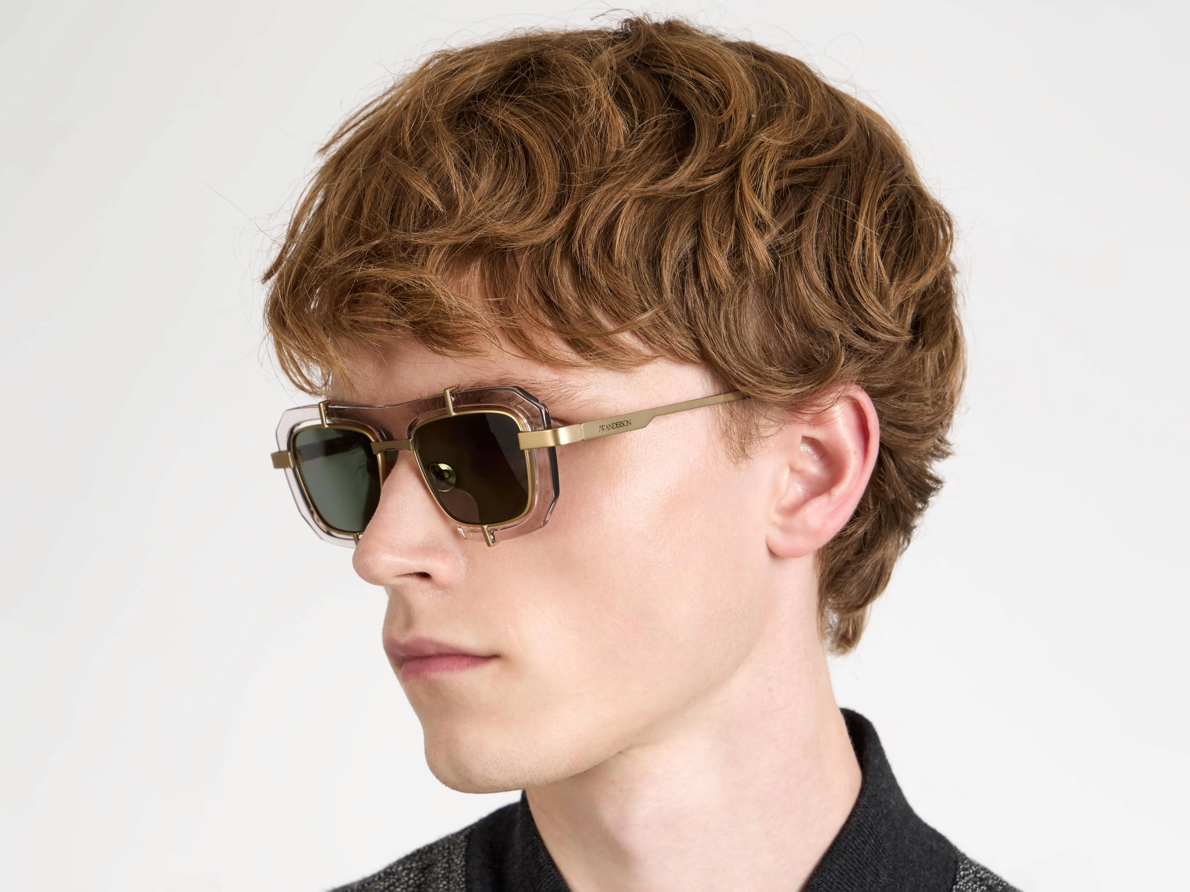 JWA03 GEOMETRIC SUNGLASSES IN CLEAR - Image 5