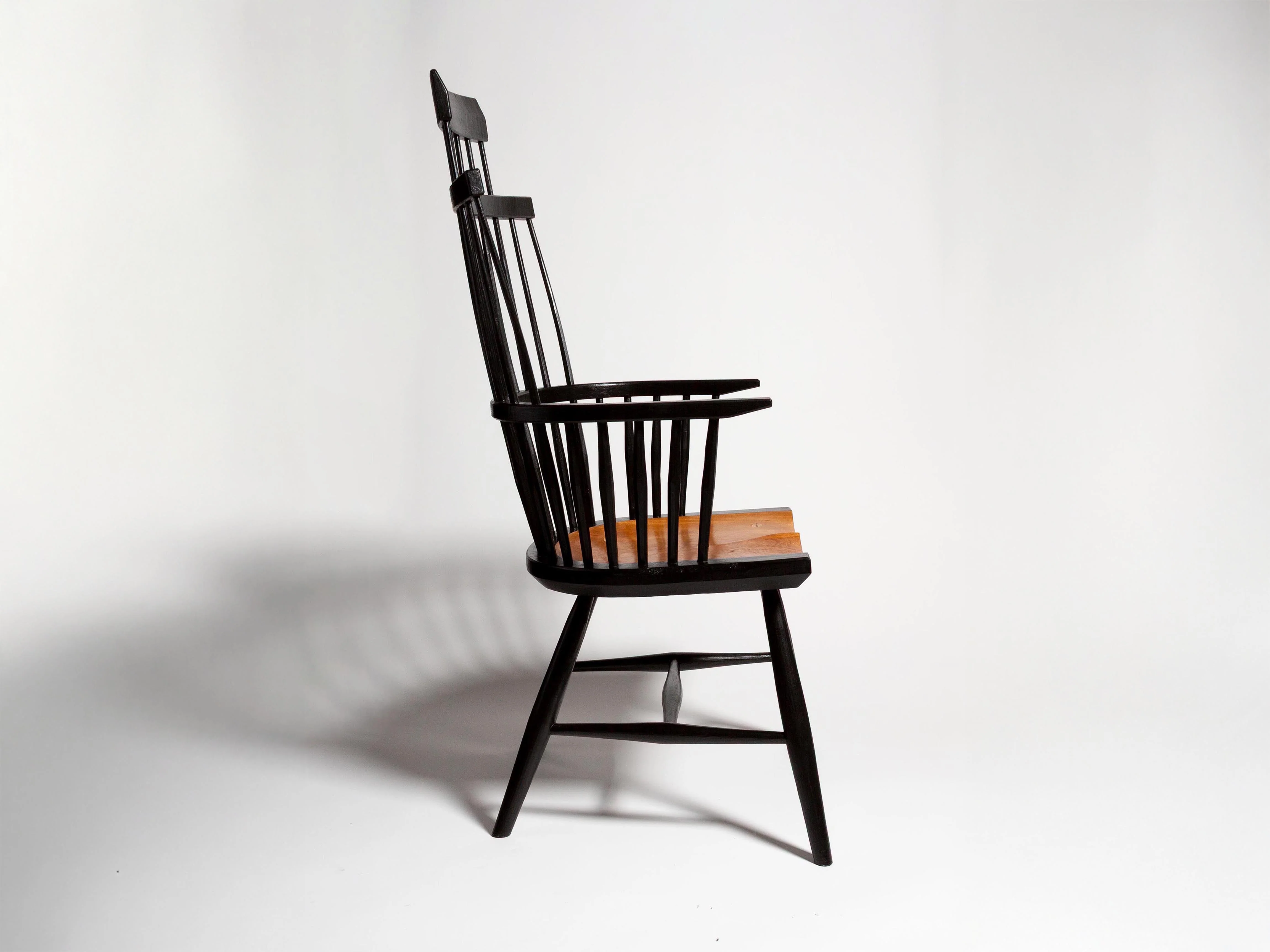 NOTE ARMCHAIR IN BLACK - Image 4