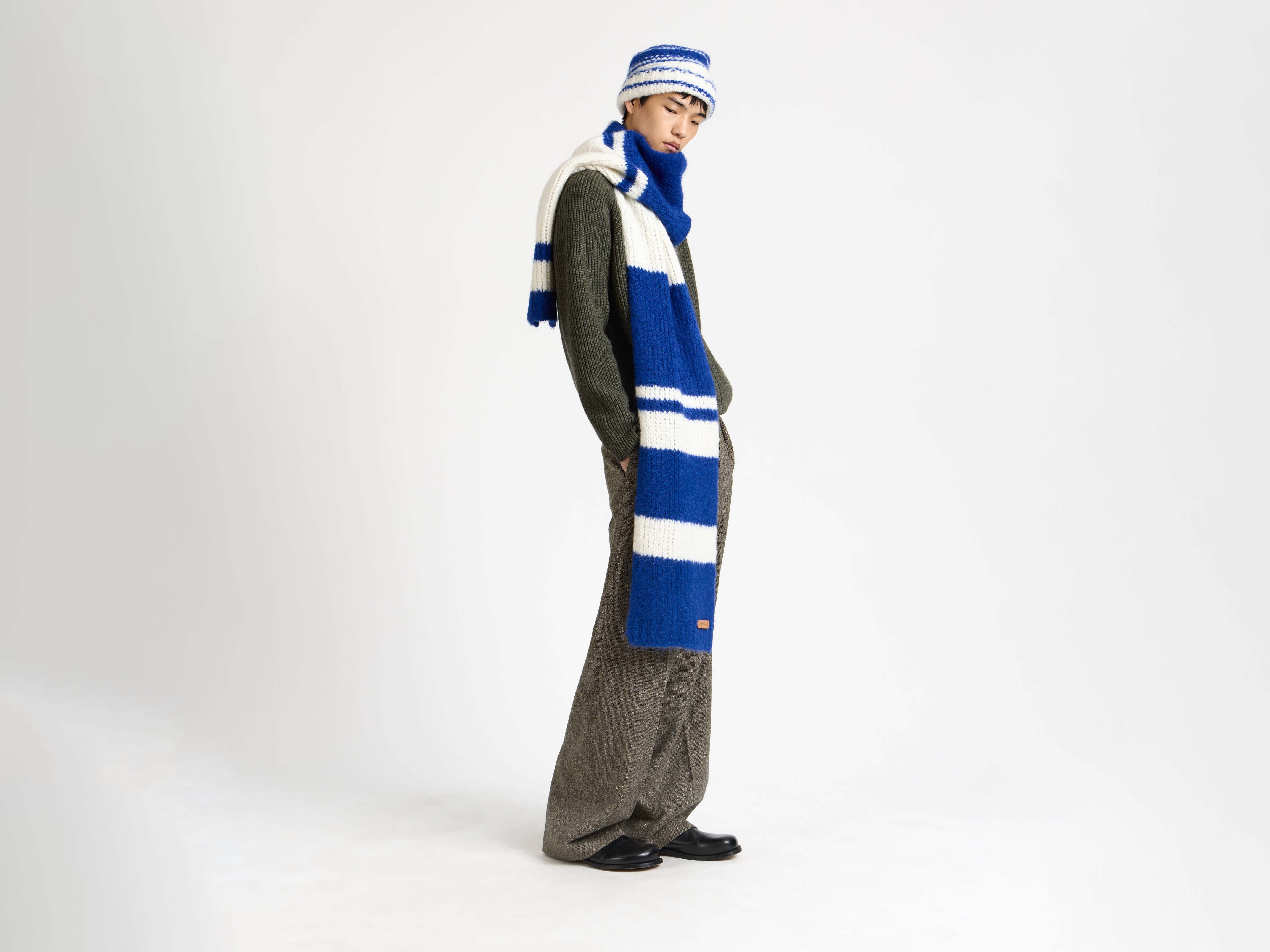 STRIPED BEANIE HAT IN ROYAL BLUE - Image 4