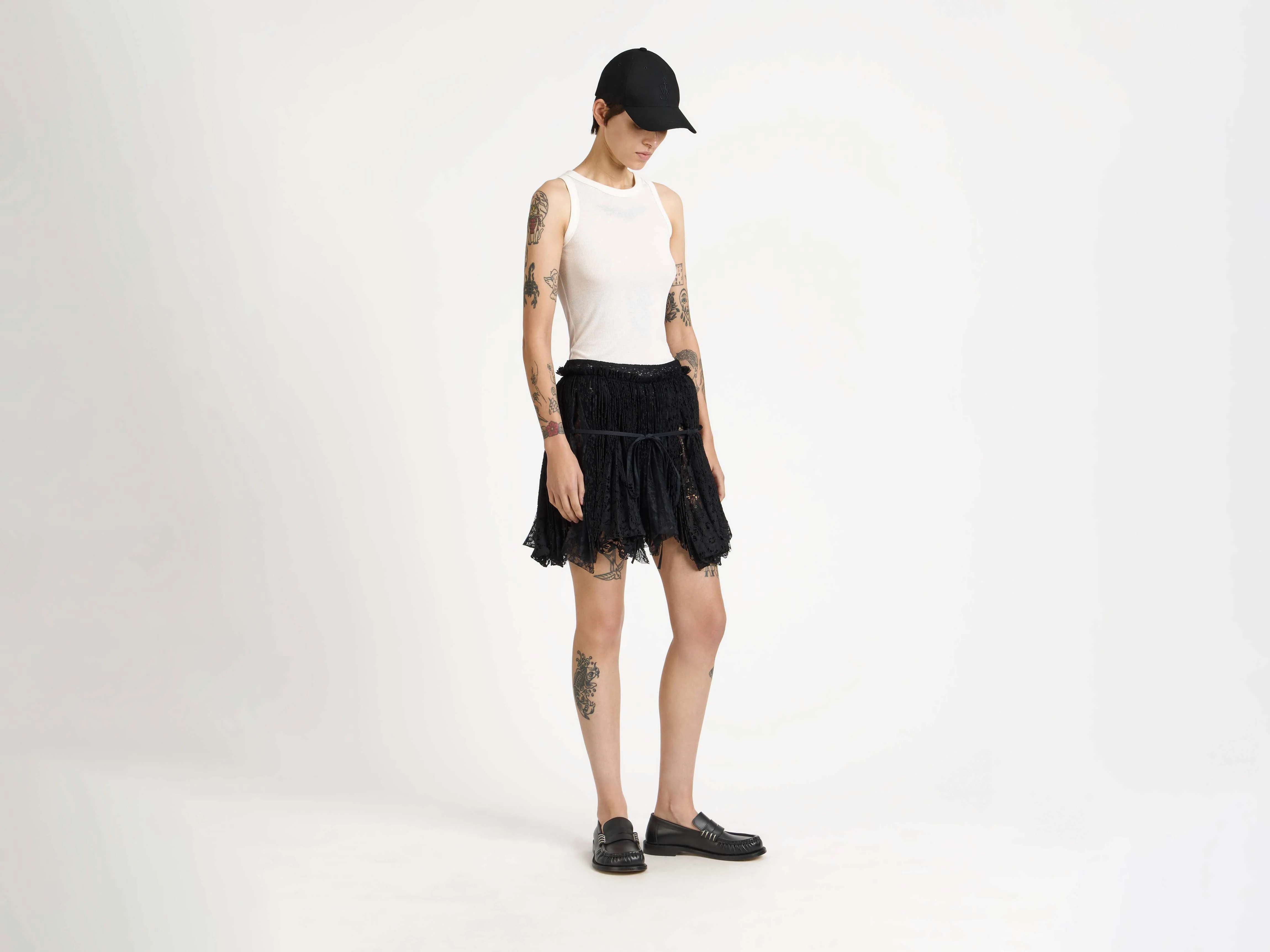 WAXED COTTON BASEBALL CAP IN BLACK - Image 3